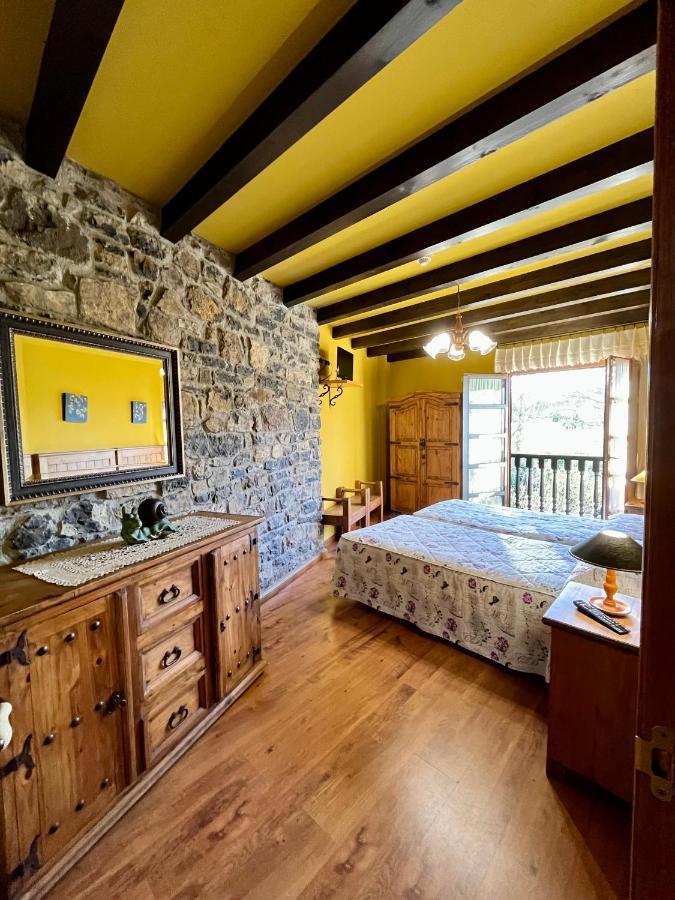 Apartamentos Turisticos Paseo De La Alameda Villaviciosa  Εξωτερικό φωτογραφία