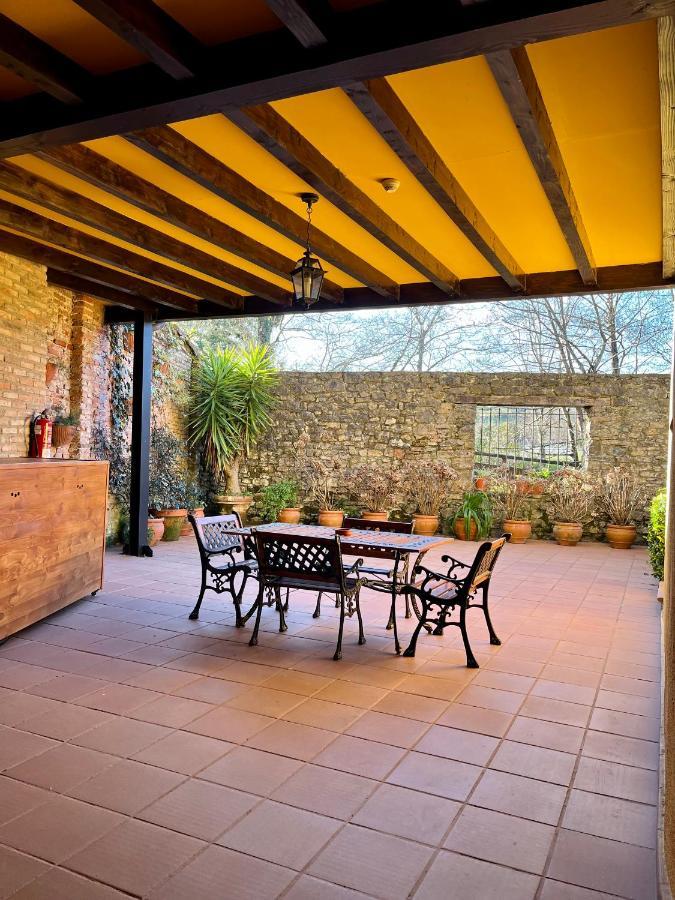 Apartamentos Turisticos Paseo De La Alameda Villaviciosa  Εξωτερικό φωτογραφία