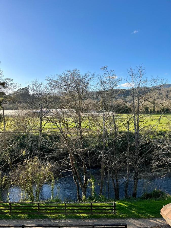 Apartamentos Turisticos Paseo De La Alameda Villaviciosa  Εξωτερικό φωτογραφία