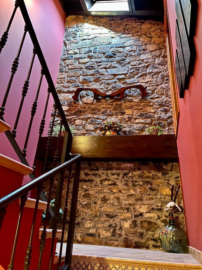 Apartamentos Turisticos Paseo De La Alameda Villaviciosa  Εξωτερικό φωτογραφία